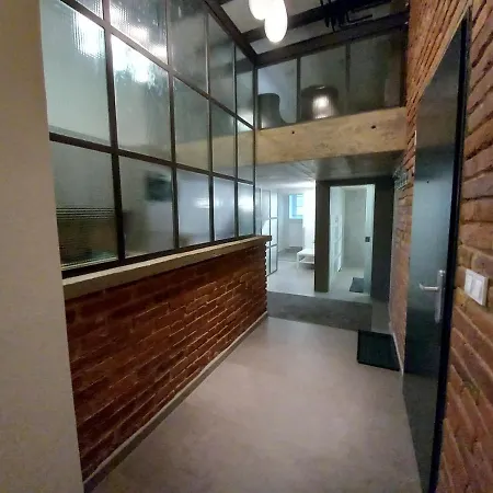 Gasthuis Entrez Bastova - Centre